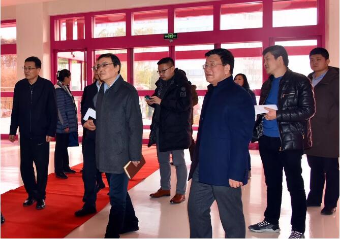 新華社陜西分社社長(zhǎng)孫波一行來國際醫(yī)學(xué)調(diào)研