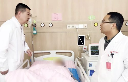 三秦網(wǎng)報(bào)道—西安國際醫(yī)學(xué)中心醫(yī)院成功實(shí)施首例經(jīng)鼻內(nèi)鏡鼻腔淚囊吻合術(shù)