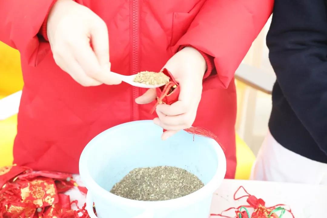 點(diǎn)贊！愛心捐款助力疫情防控