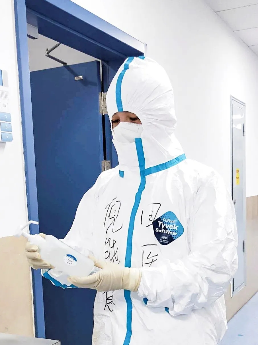 【戰(zhàn)“疫”人物】鏗鏘玫瑰 鐵骨柔情——記西安國際醫(yī)學中心醫(yī)院赴湖北醫(yī)療隊倪曉慧總護士長