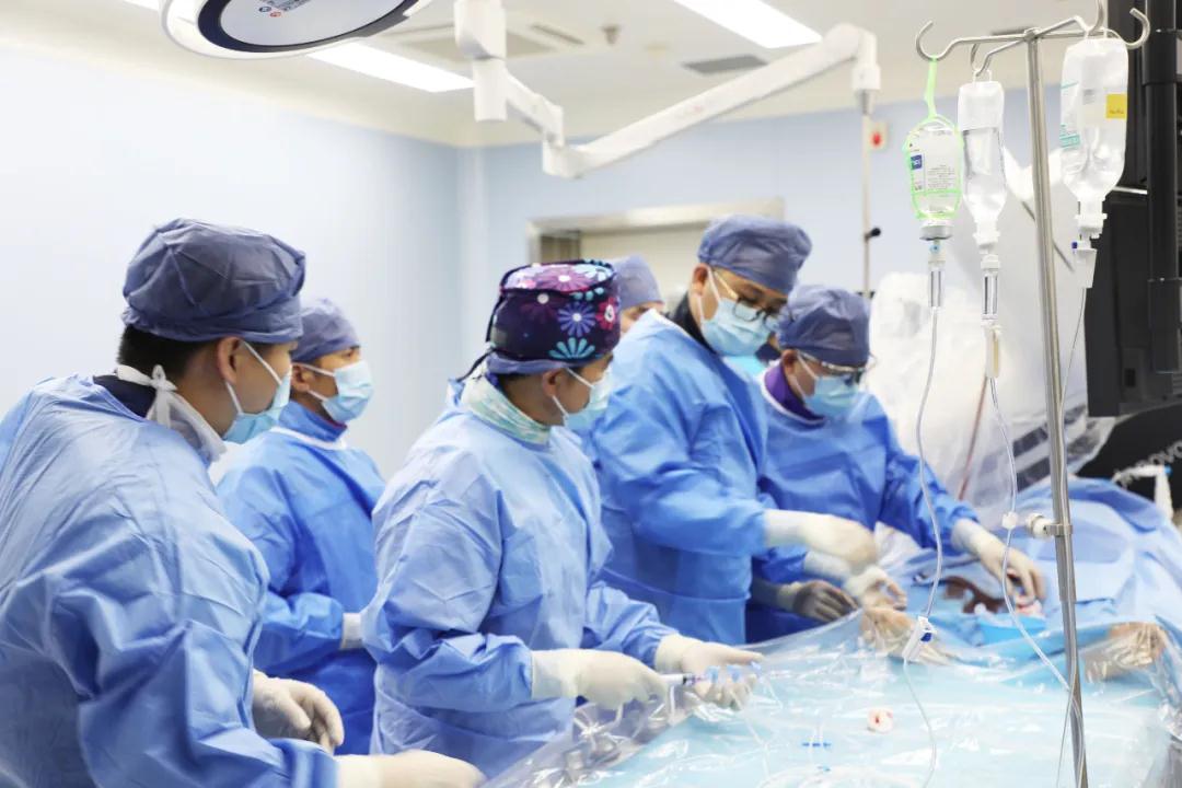 兩場(chǎng)直播愛(ài)你在“心”里，數(shù)萬(wàn)人受益