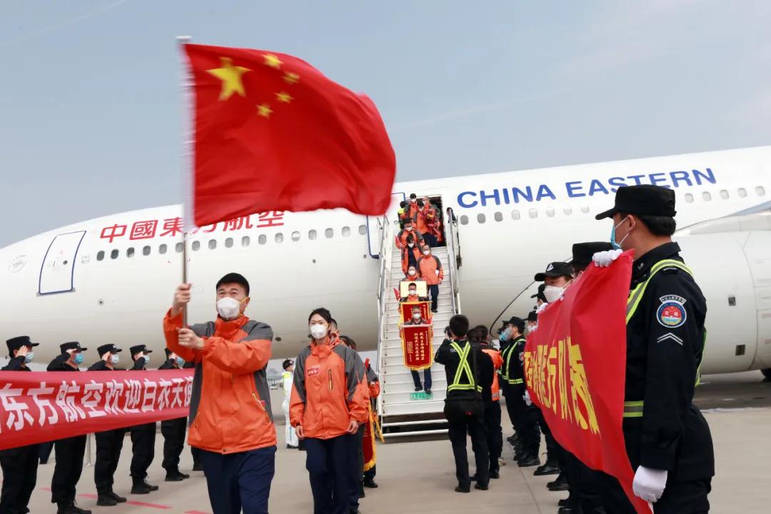 凱旋！西安國際醫(yī)學中心醫(yī)院支援湖北醫(yī)療隊回家