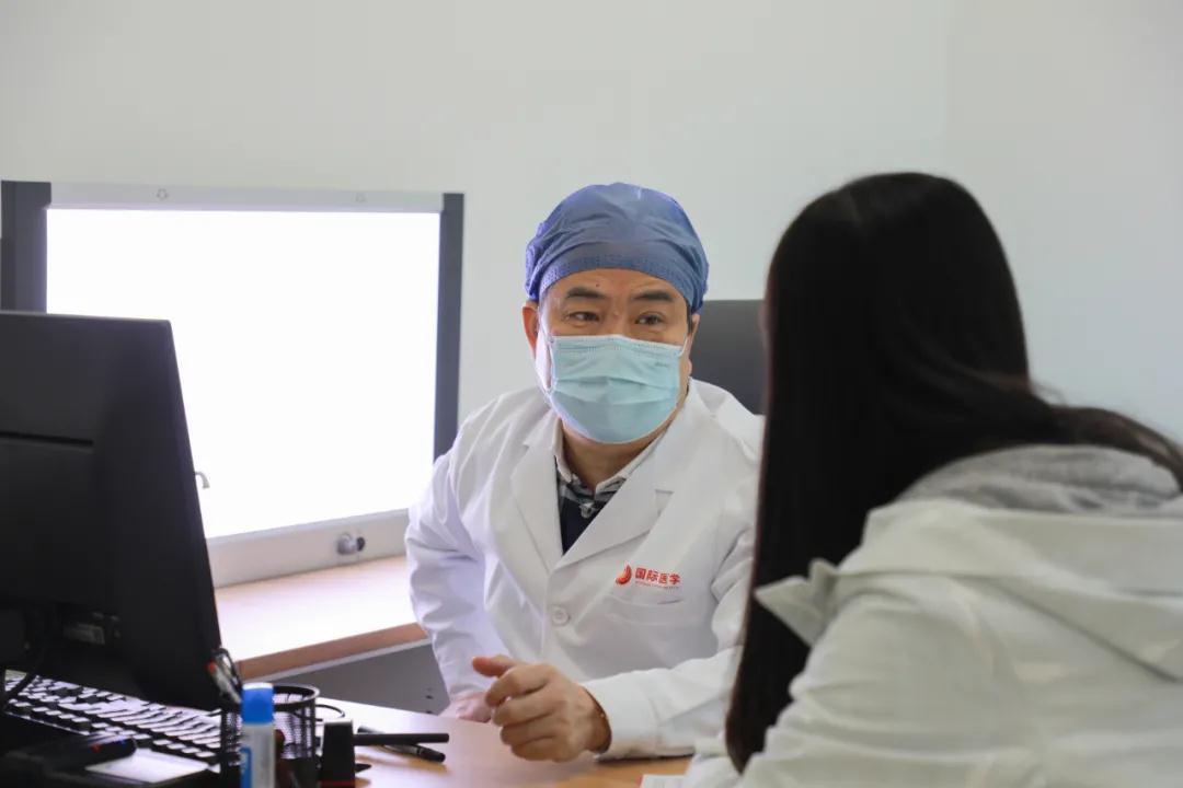 大醫(yī)之道⑥｜千萬里，我追尋著你——三秦最美醫(yī)務(wù)工作者吳昌歸教授寫意