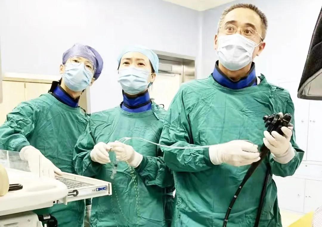 “超級微創(chuàng)手術(shù)”取出結(jié)石！ 87歲老人轉(zhuǎn)危為安