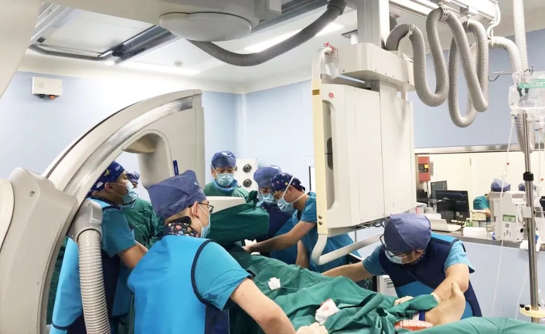 TIPS介入手術(shù)挽救“犟脾氣如?！钡乃?>
				             </a>
                <div   id=