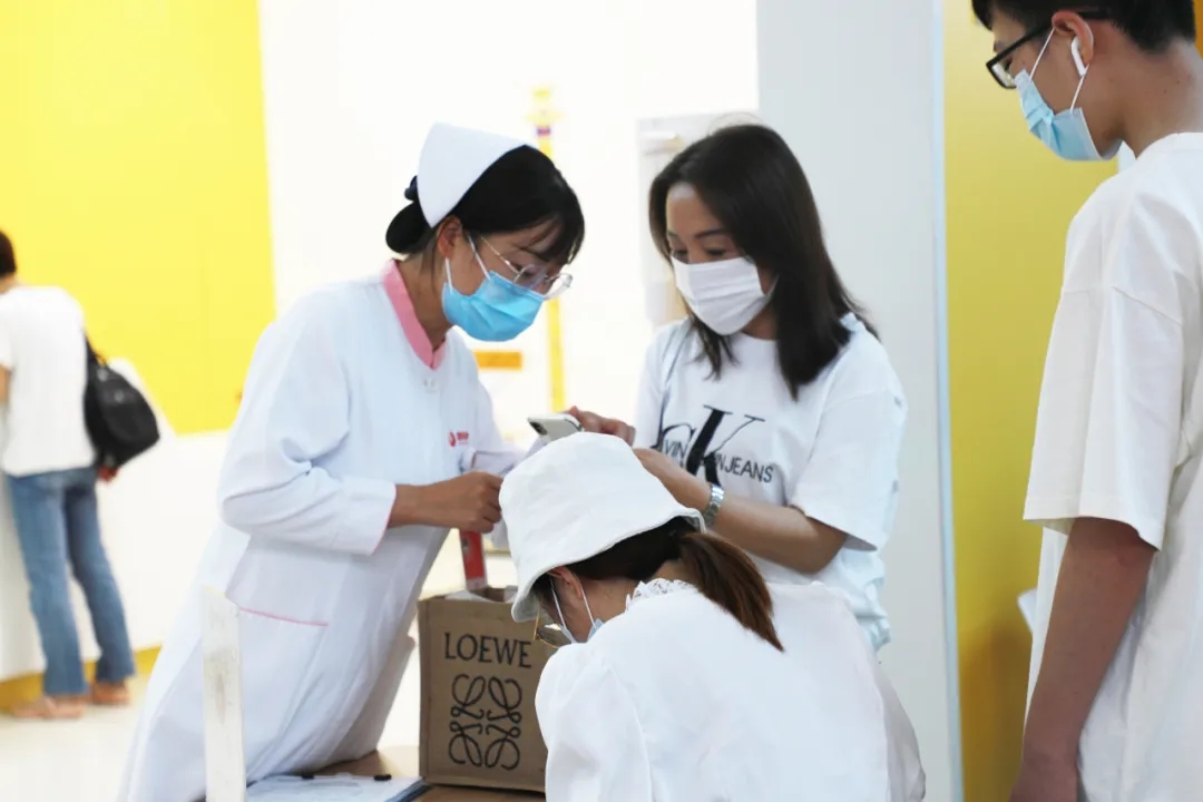 免掛號費、診查費，送健康卡……他們紛紛為這項暖心服務點贊！