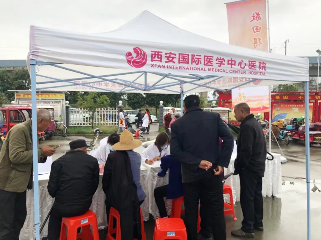 重陽(yáng)敬老——我院組織多場(chǎng)社區(qū)義診關(guān)愛(ài)老人健康