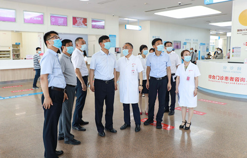 陜西省退役軍人事務(wù)廳黨組副書記、廳長高濤一行蒞臨我院調(diào)研