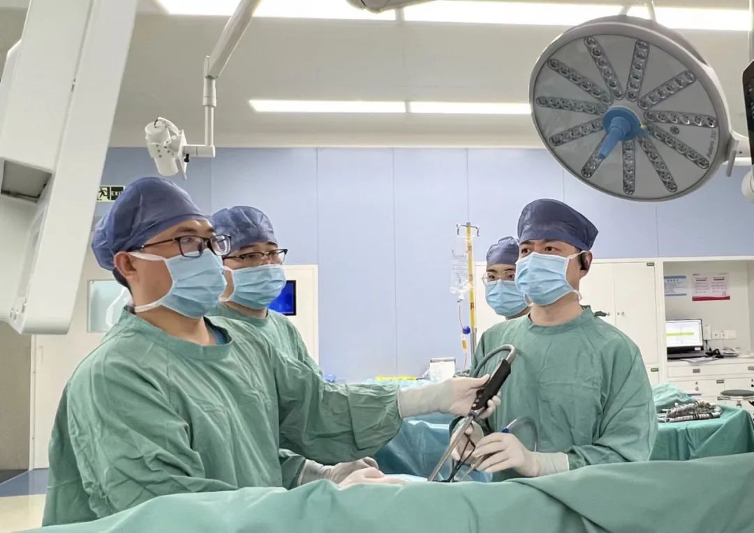 3cm切口解決10cm巨大腫瘤困擾！