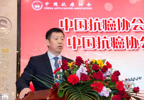 韓國(guó)宏教授當(dāng)選中國(guó)抗癌協(xié)會(huì)全國(guó)首屆“中西醫(yī)整合肝癌專(zhuān)業(yè)委員會(huì)”主任委員