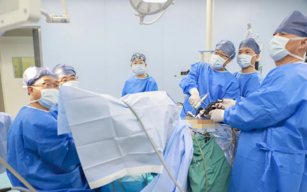 病變距肛門僅4厘米！滅瘤保肛！我院成功完成直腸癌“榻榻米”手術(shù)