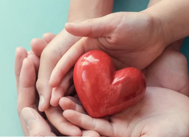 心梗救治日|牢記兩個(gè)“120”：及時(shí)撥打120電話，黃金“120”分鐘內(nèi)有效救治！