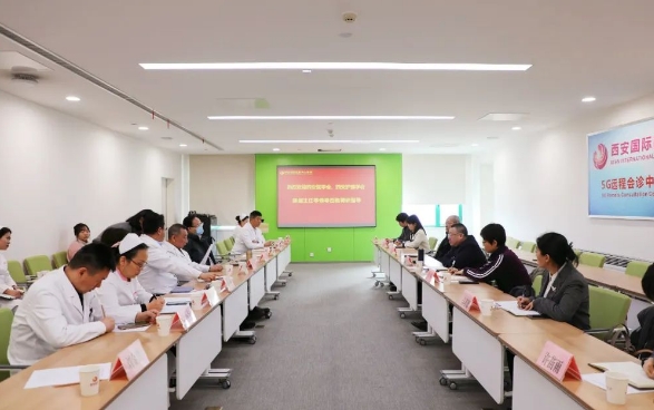 西安市衛(wèi)健委學會服務(wù)中心郝劍主任一行蒞臨我院調(diào)研指導