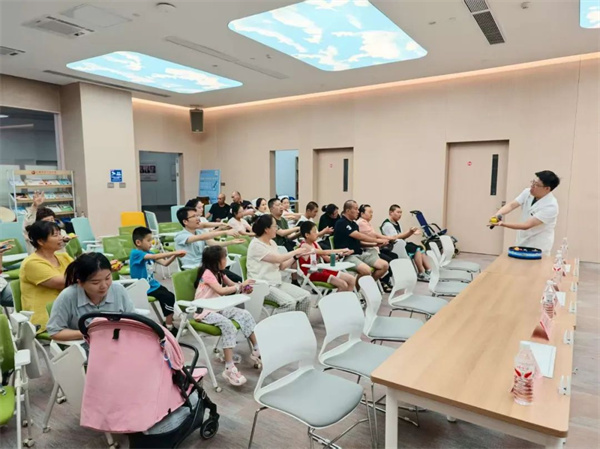 愛在音符中流淌，希望在指尖處傳遞——直擊腦癱多學(xué)科義診現(xiàn)場